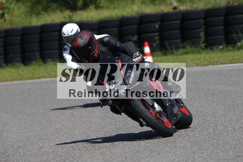 /Archiv-2024/29 12.06.2024 MOTO.CH Track Day ADR/Gruppe blau/58